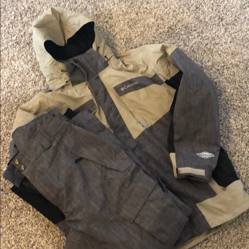 Columbia Ski / Snowboarding Jacket and Pant Combo